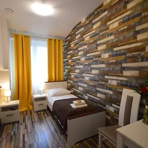 https://cracow-central-guest-rooms.krakowhotelspoland.com